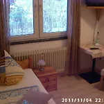 Zur Alten Fuldaschleife Hotel 2*