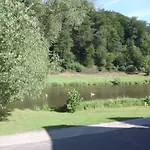 Hotel Zur Alten Fuldaschleife 2*