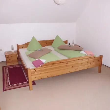 Zur Alten Fuldaschleife Szálloda 2*